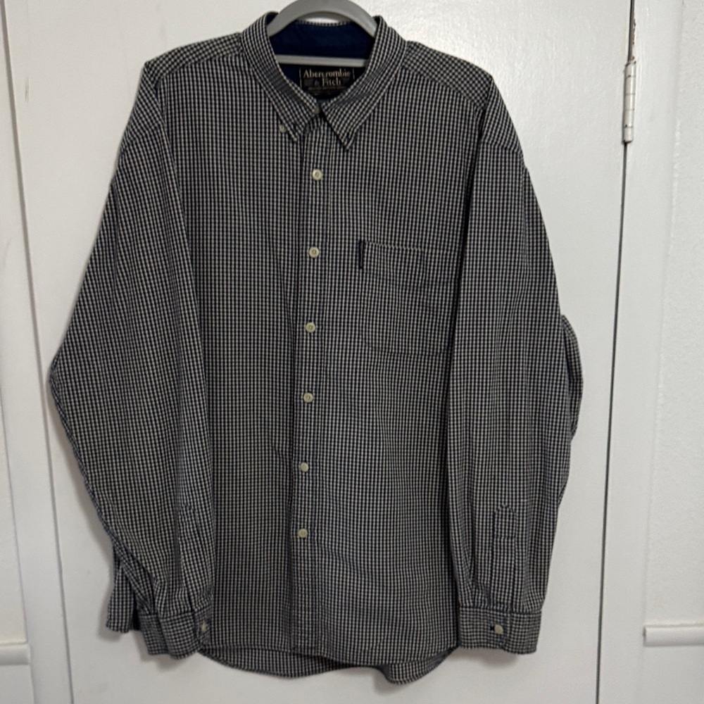 Vintage Abercrombie & Fitch Black and White Checkered Shirt
